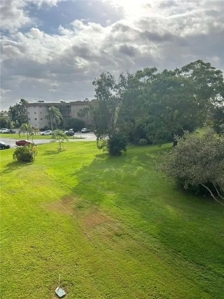 2491 SW 82nd Avenue Davie FL 33324