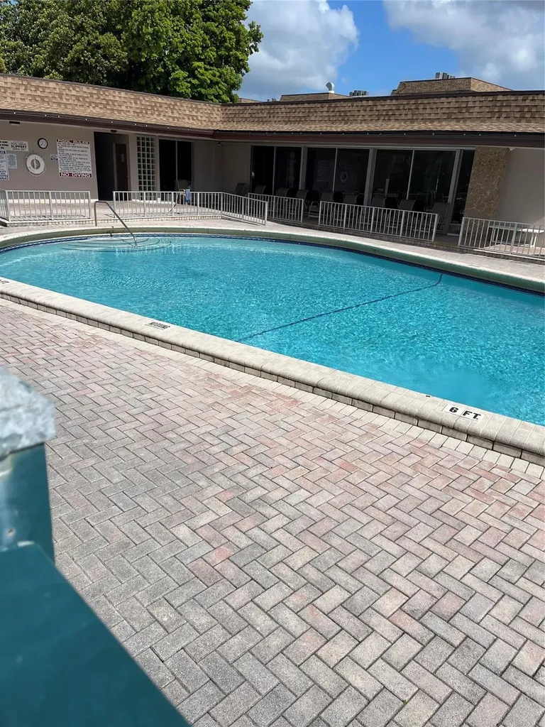 2491 SW 82nd Avenue Davie FL 33324