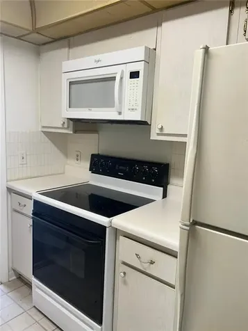 2491 SW 82nd Avenue Davie FL 33324