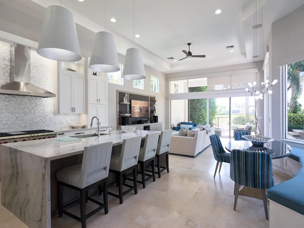 122 Via Paradisio Palm Beach Gardens FL 33418