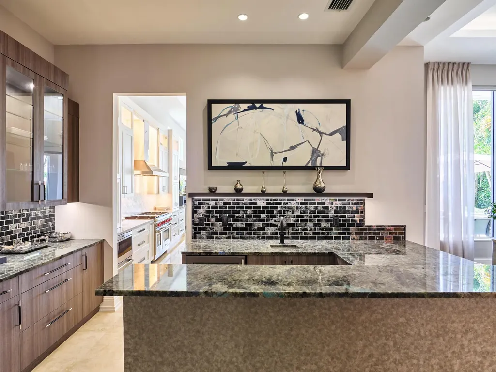 122 Via Paradisio Palm Beach Gardens FL 33418