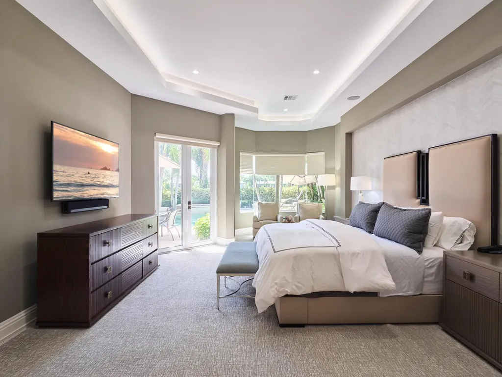 122 Via Paradisio Palm Beach Gardens FL 33418
