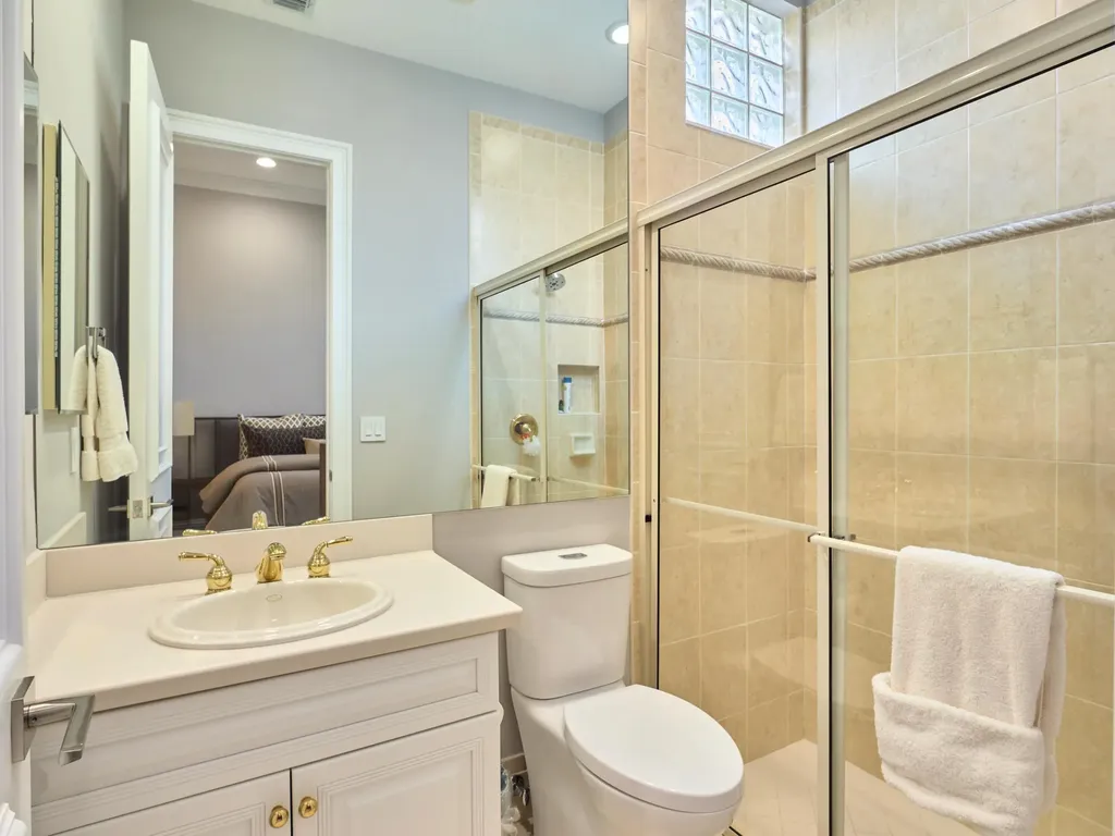 122 Via Paradisio Palm Beach Gardens FL 33418