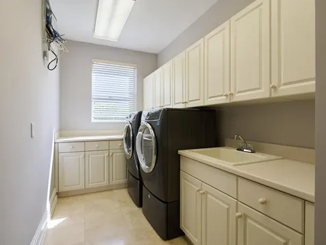 122 Via Paradisio Palm Beach Gardens FL 33418