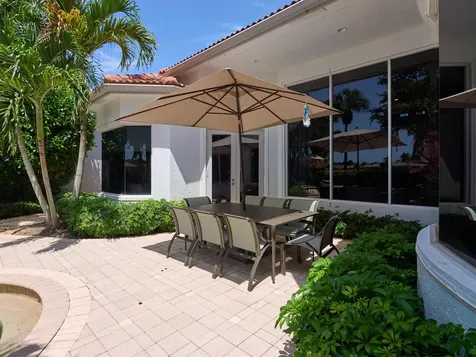 122 Via Paradisio Palm Beach Gardens FL 33418