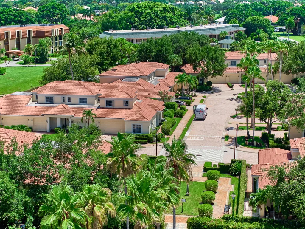 530 Commons Drive Palm Beach Gardens FL 33418