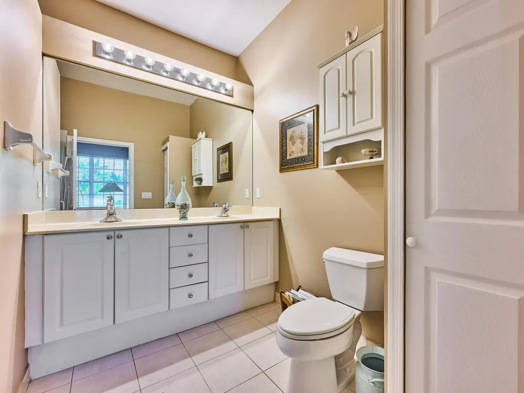 530 Commons Drive Palm Beach Gardens FL 33418