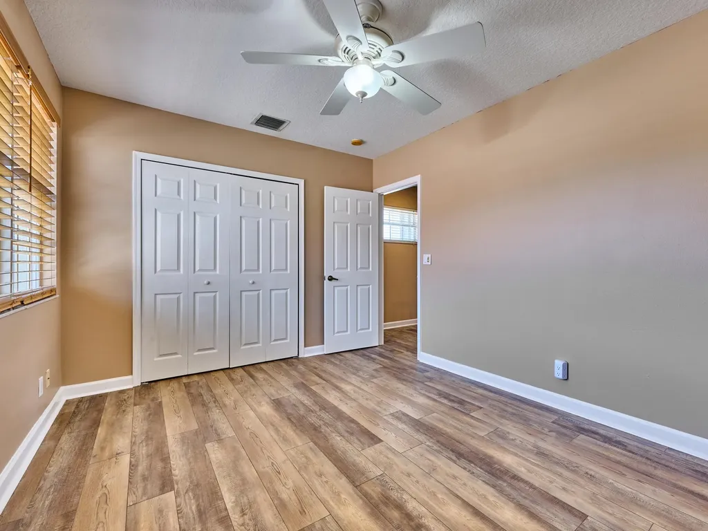530 Commons Drive Palm Beach Gardens FL 33418