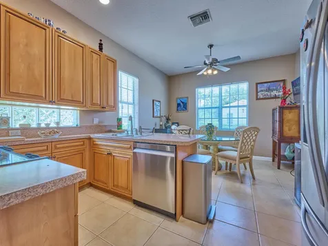 530 Commons Drive Palm Beach Gardens FL 33418