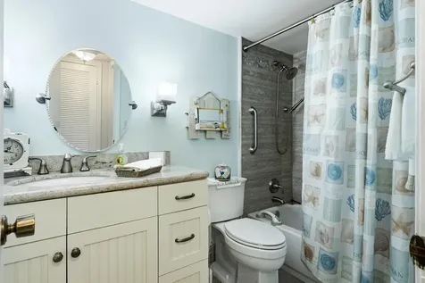 100 Paradise Harbour Boulevard North Palm Beach FL 33408