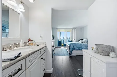 100 Paradise Harbour Boulevard North Palm Beach FL 33408