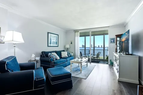 100 Paradise Harbour Boulevard North Palm Beach FL 33408