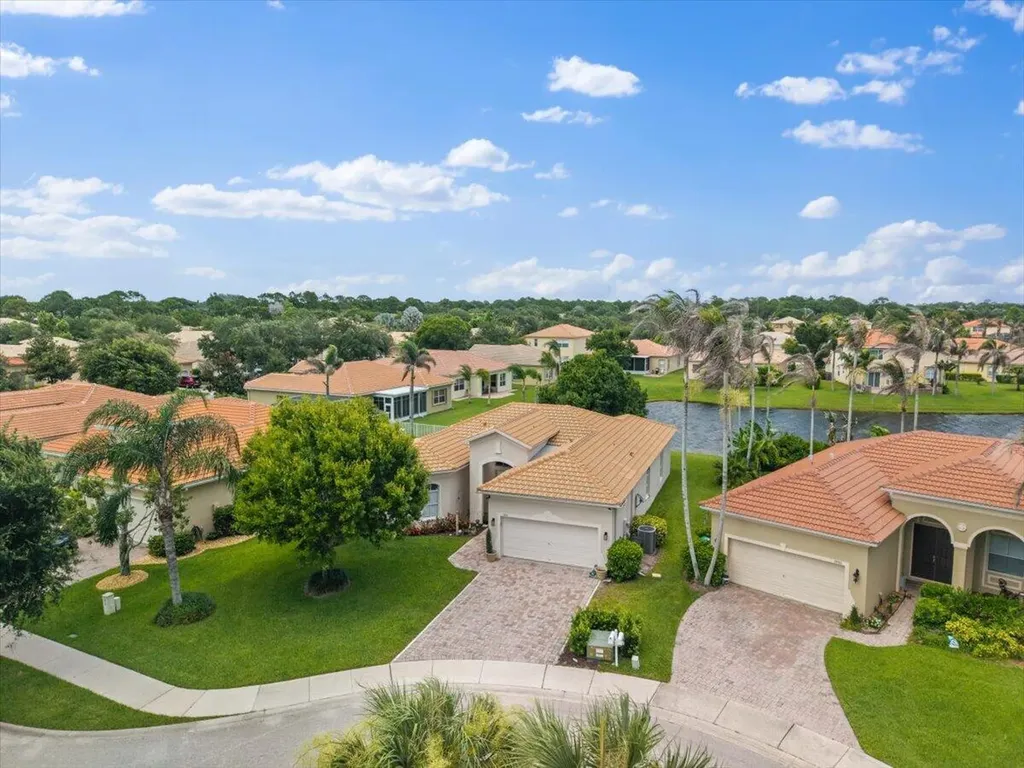 5910 Nicole Lane Fort Pierce FL 34951
