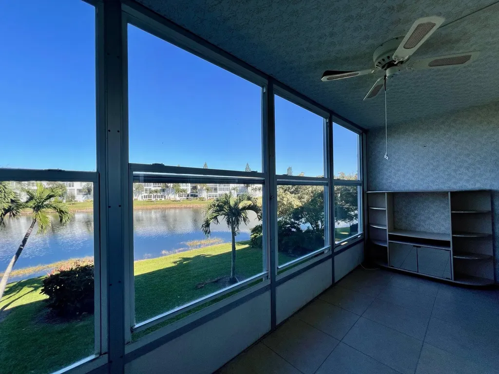 213 Wellington L West Palm Beach FL 33417