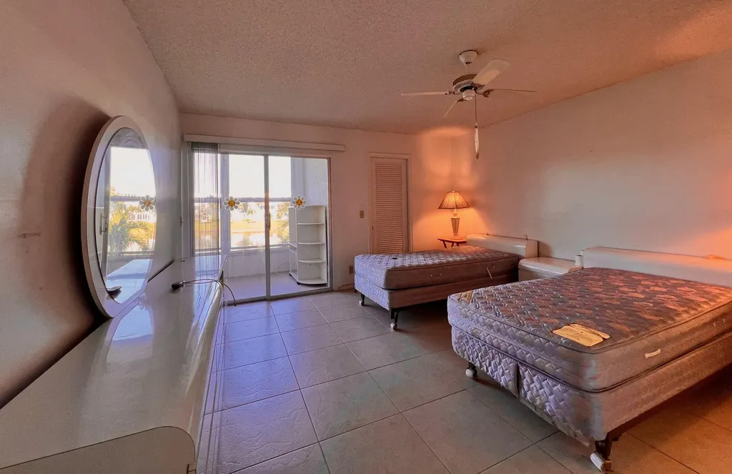 213 Wellington L West Palm Beach FL 33417