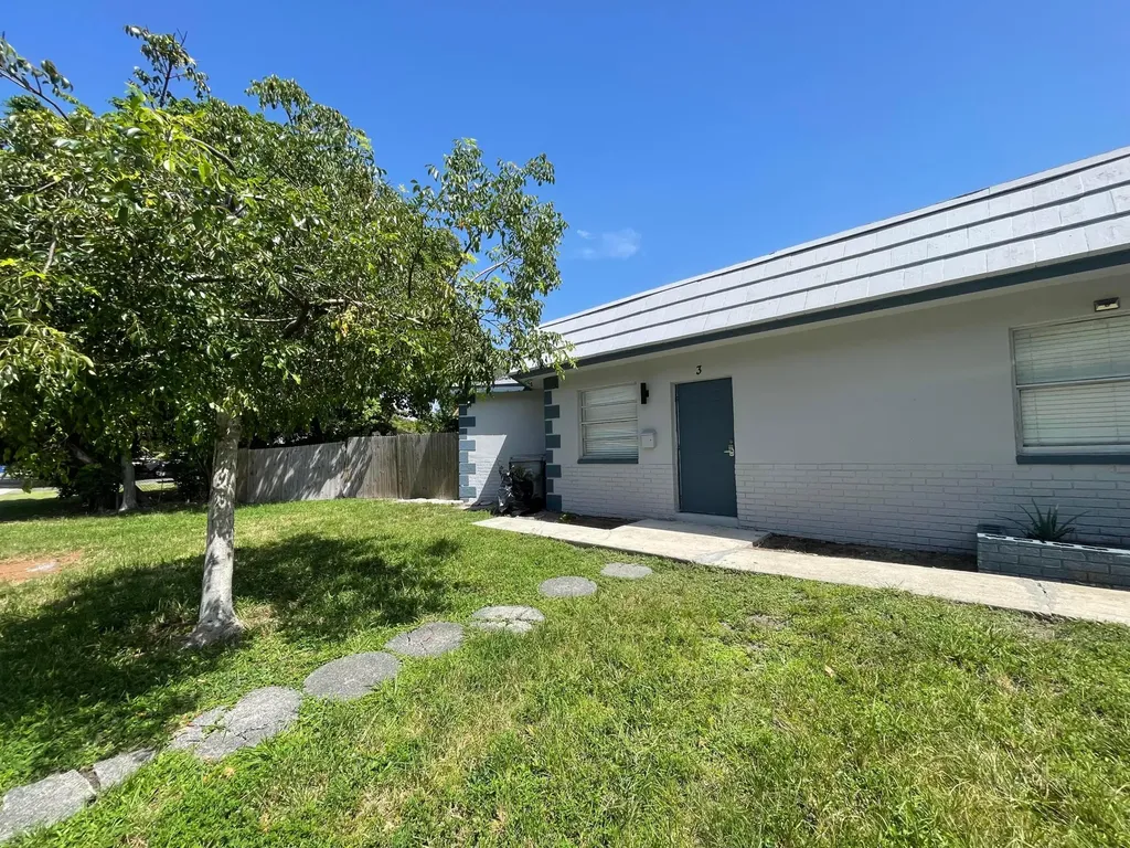 921 SW 10th Drive Pompano Beach FL 33060