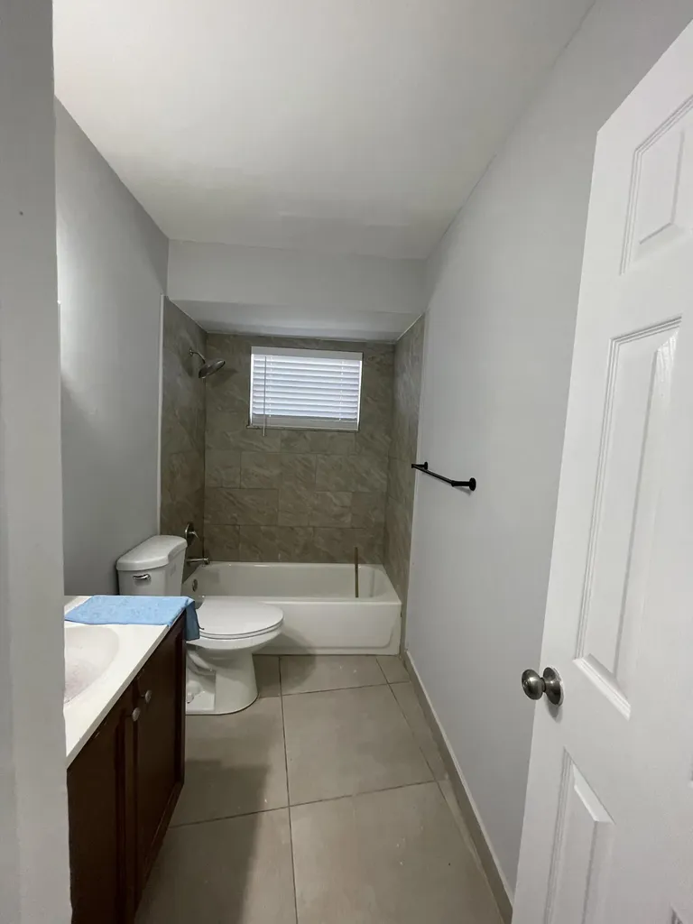 921 SW 10th Drive Pompano Beach FL 33060