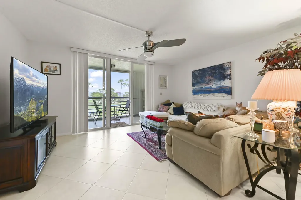 3326 Arcara Way Lake Worth FL 33467