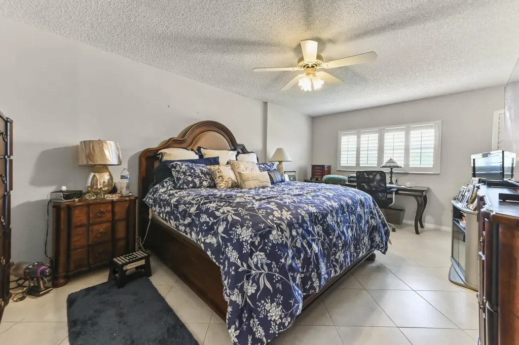 3326 Arcara Way Lake Worth FL 33467