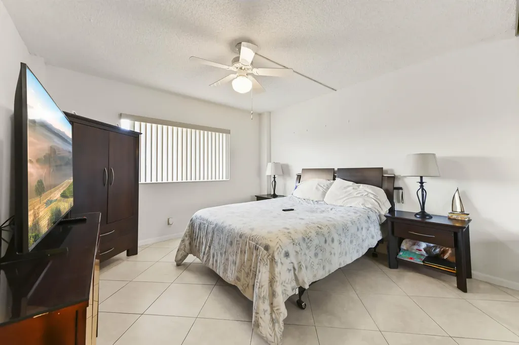 3326 Arcara Way Lake Worth FL 33467