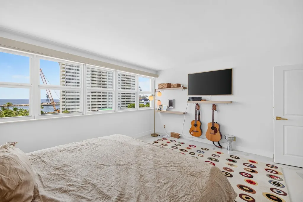 2000 S Ocean Drive Fort Lauderdale FL 33316