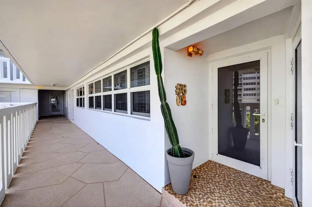 2000 S Ocean Drive Fort Lauderdale FL 33316