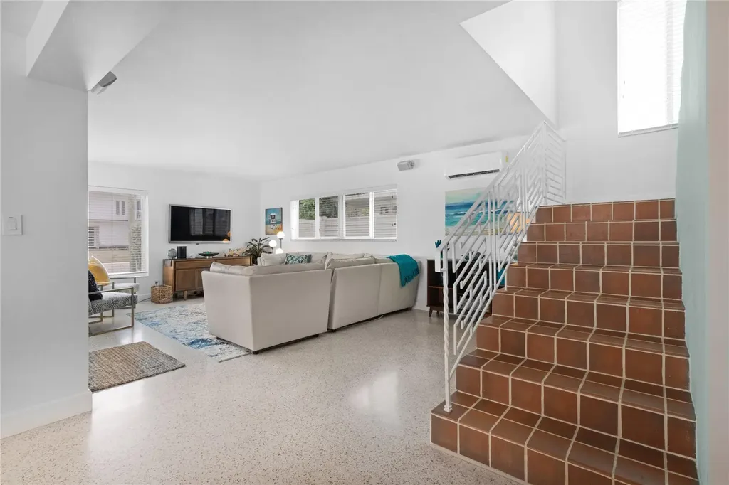 3321 NE 16th Court Fort Lauderdale FL 33305