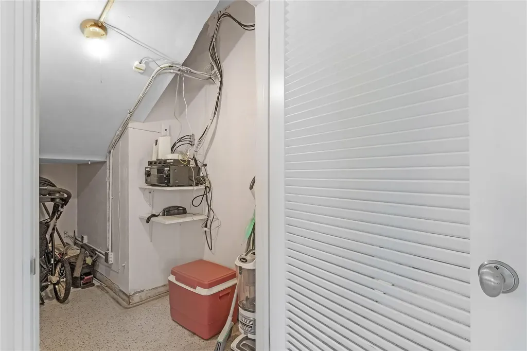 3321 NE 16th Court Fort Lauderdale FL 33305