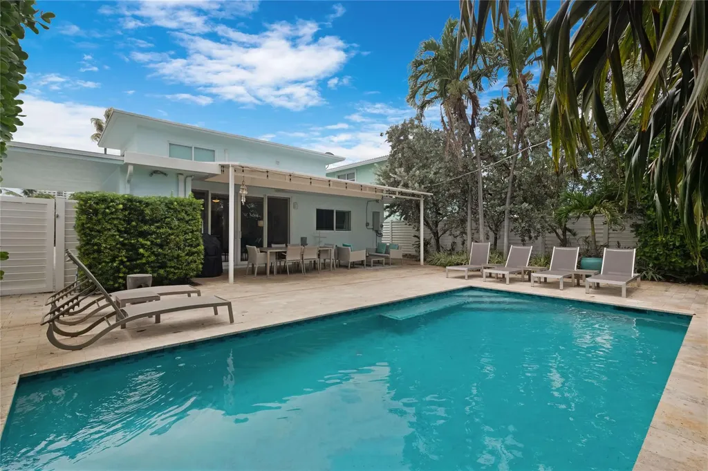 3321 NE 16th Court Fort Lauderdale FL 33305