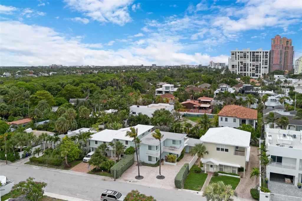 3321 NE 16th Court Fort Lauderdale FL 33305