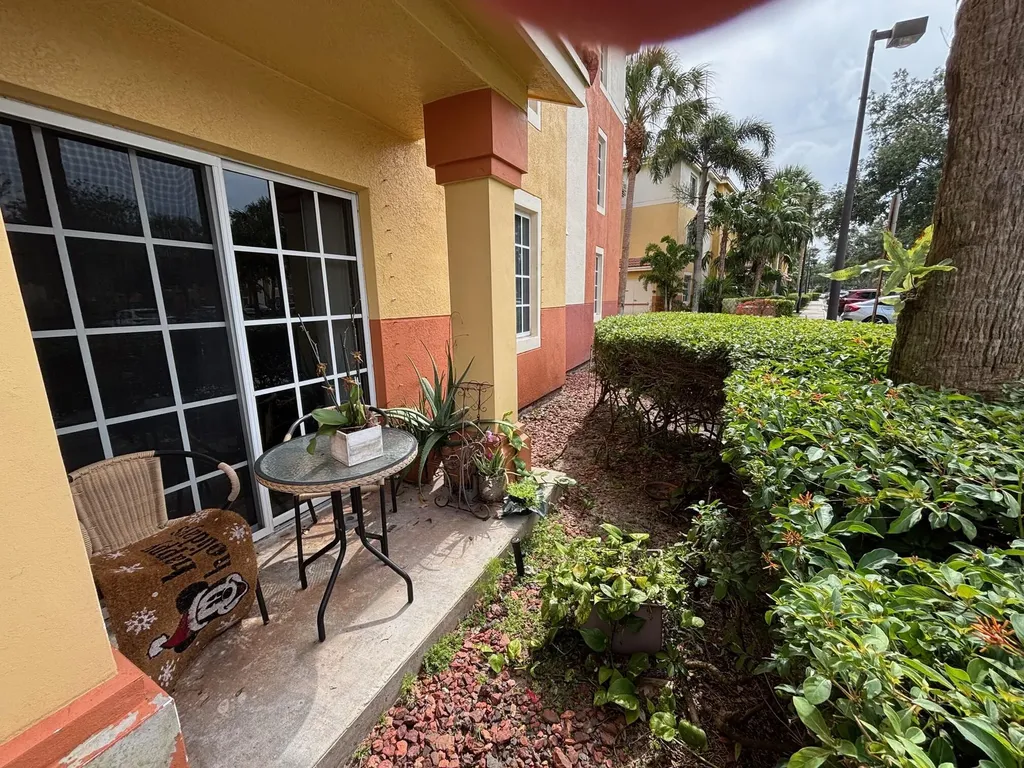 6760 Heritage Grande Boynton Beach FL 33437