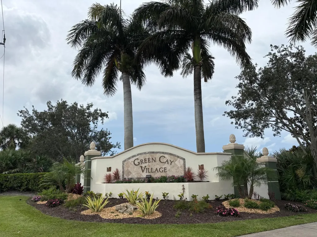 6760 Heritage Grande Boynton Beach FL 33437