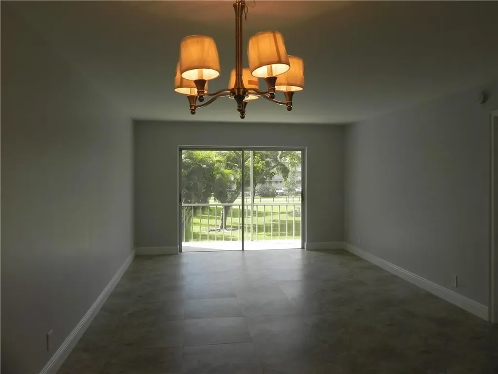 4650 Washington Street Hollywood FL 33021