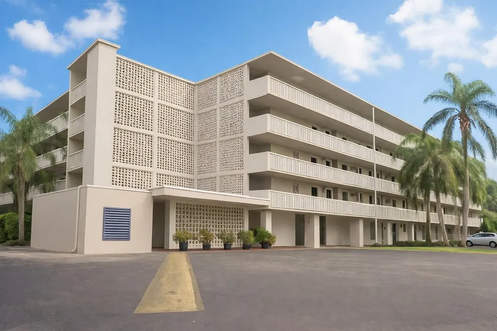 4650 Washington Street Hollywood FL 33021
