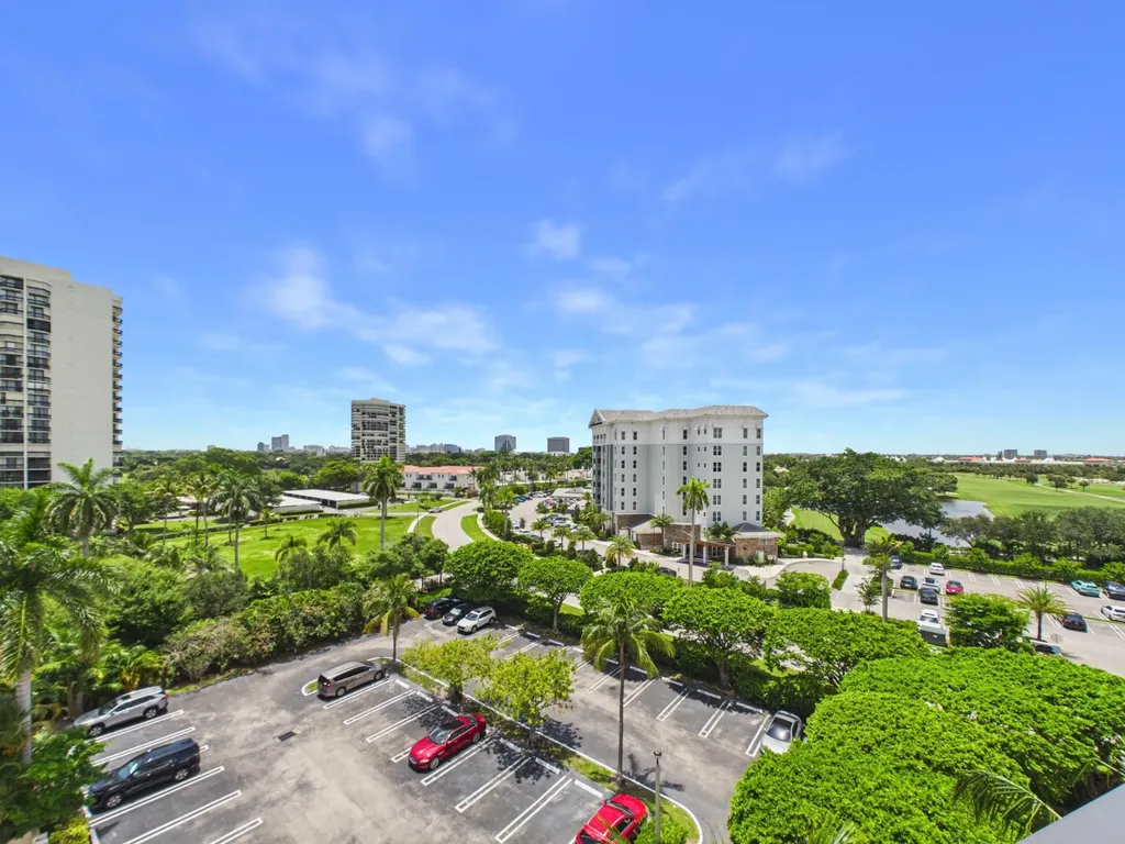 2400 Presidential Way West Palm Beach FL 33401
