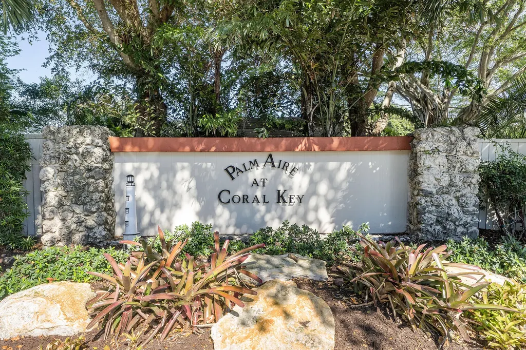 3000 NE 48th Court Lighthouse Point FL 33064