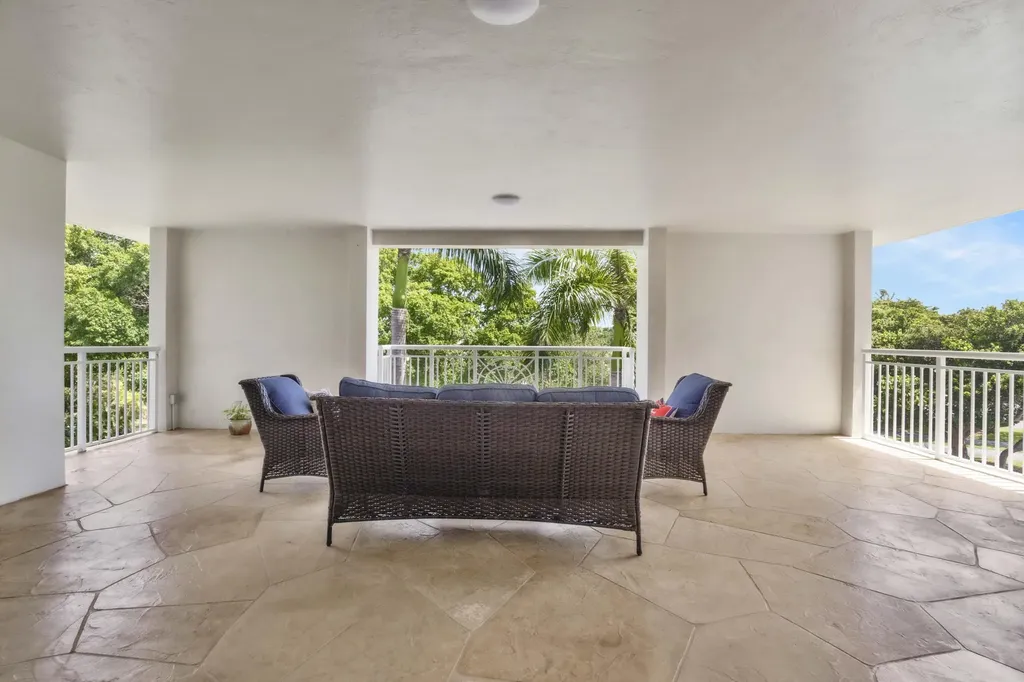 3000 NE 48th Court Lighthouse Point FL 33064