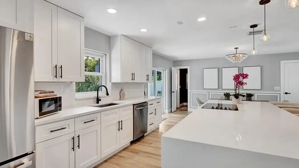 722 SW 28th Avenue Boynton Beach FL 33435
