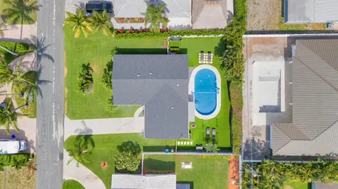722 SW 28th Avenue Boynton Beach FL 33435