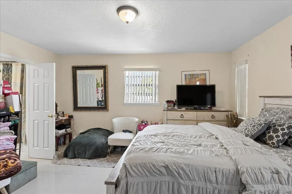 1313 NW 13th Court Fort Lauderdale FL 33311