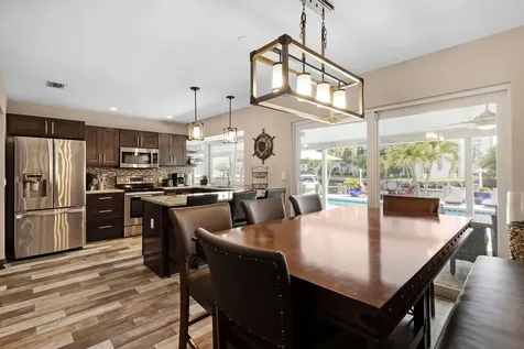981 SE 10th Court Pompano Beach FL 33060