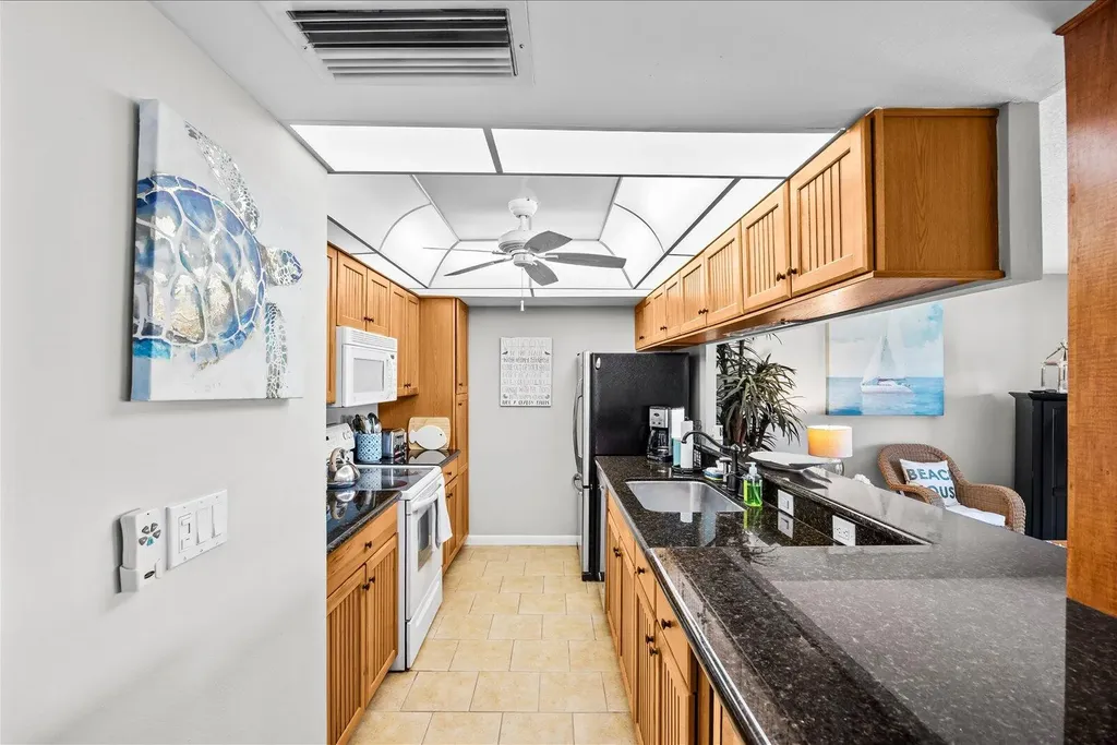 333 NE Golfview Circle Hutchinson Island FL 34996