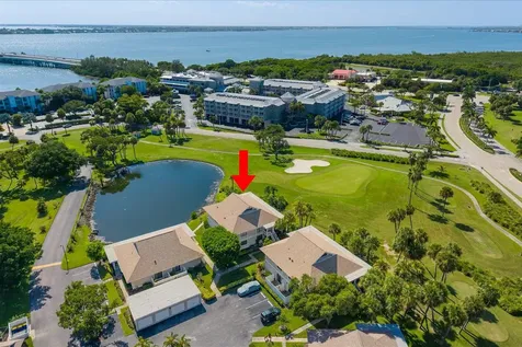 333 NE Golfview Circle Hutchinson Island FL 34996