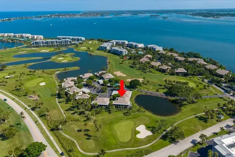 333 NE Golfview Circle Hutchinson Island FL 34996