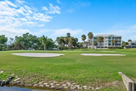 333 NE Golfview Circle Hutchinson Island FL 34996