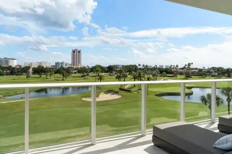 220 SE Mizner Boulevard Boca Raton FL 33432