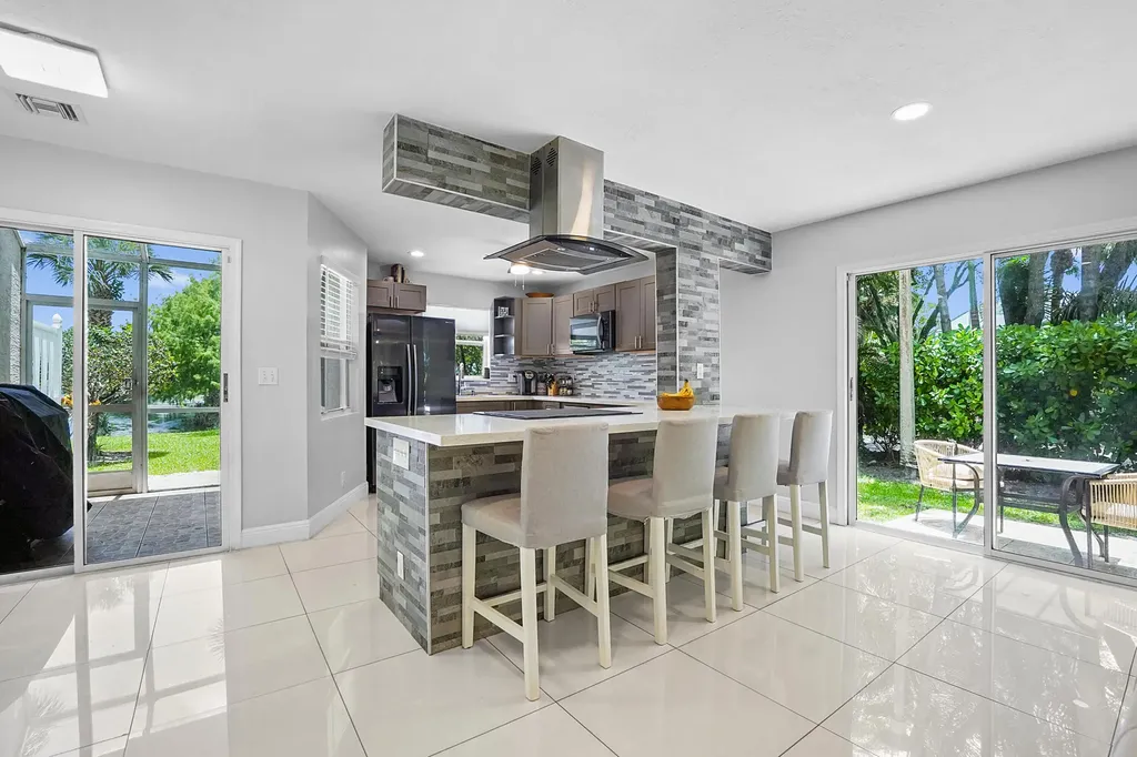 110 Crosswinds Drive Greenacres FL 33413