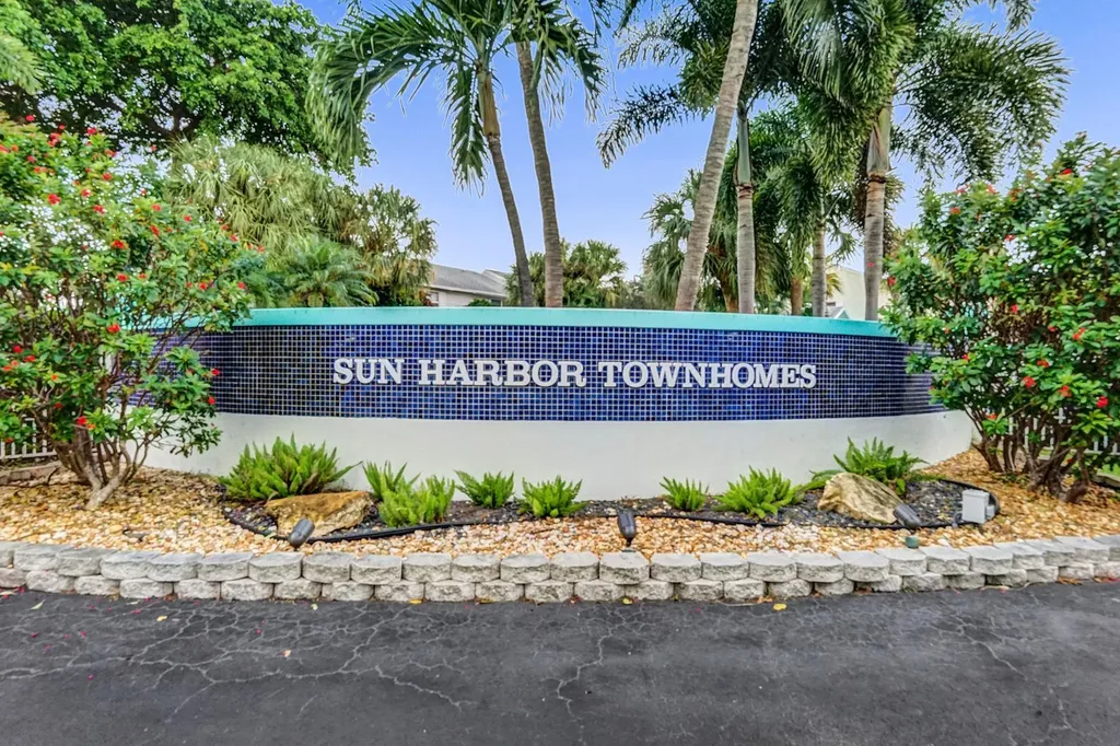 2841 NE 15th Street Pompano Beach FL 33062