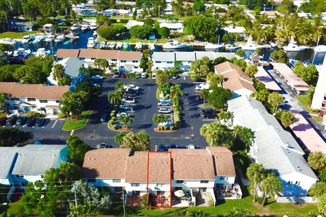 2841 NE 15th Street Pompano Beach FL 33062