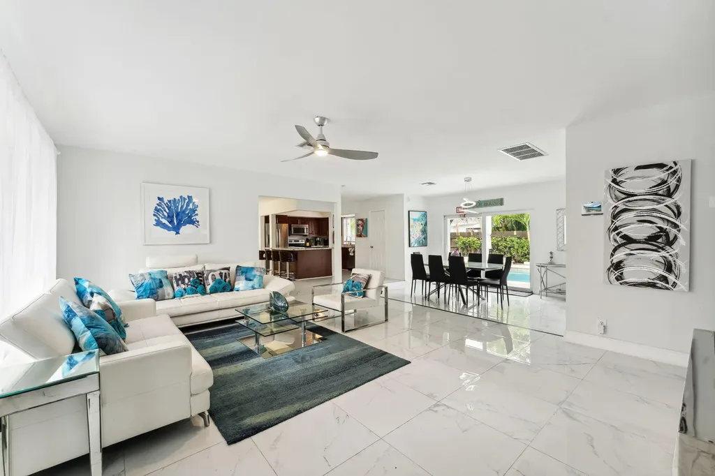 1243 Garfield Street Hollywood FL 33019